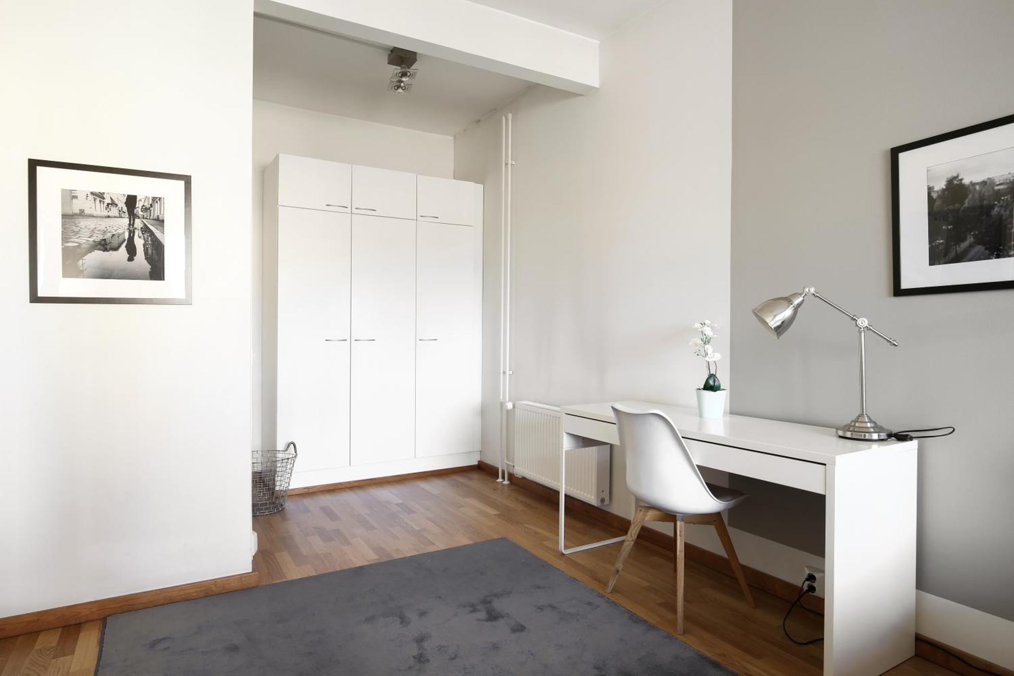 Kotimaailma Kamppi - 1br With Key Code In The Center Lejlighed